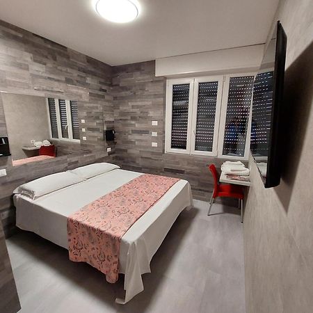 Hotel Pontenuovo Merone Exteriér fotografie